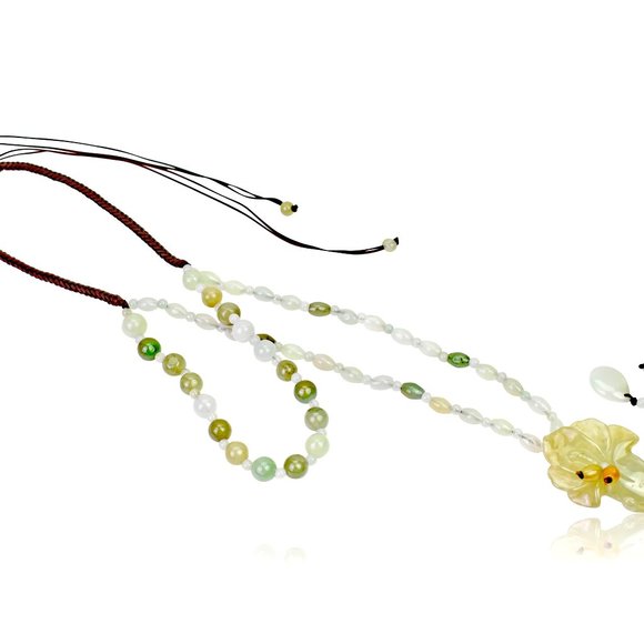 Toad Lily Flower Handmade Jade Necklace Pendant - Picture 2 of 3